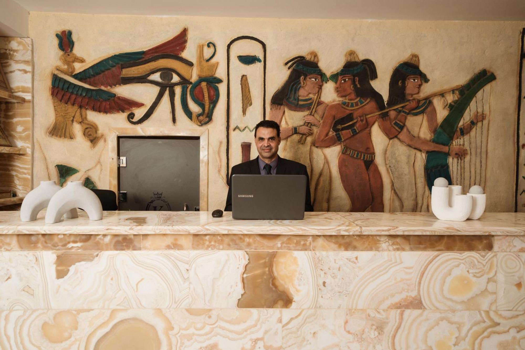 King Pyramids View Hotel Kafret el-Gabal Exterior foto